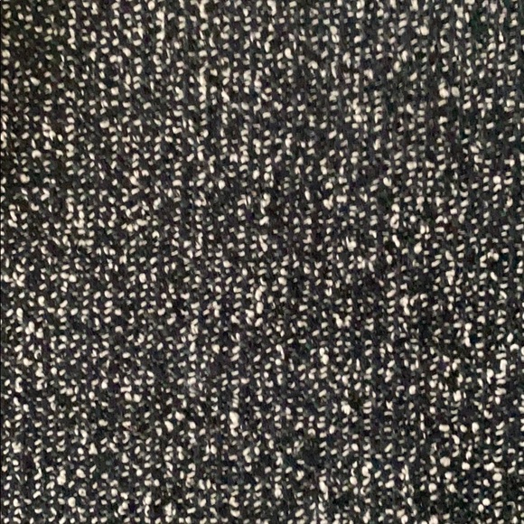 41 Hawthorn Small Top - Picture 2 of 3